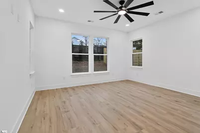 17 Beck Avenue, Greenville, SC 29605 - Photo 13