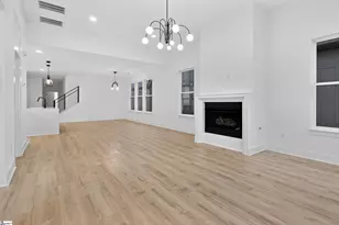 17 Beck Ave, Greenville, SC 29605 - Photo 3