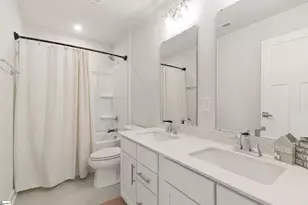 229 Hollythorpe Ln, Fountain Inn, SC 29644 - Photo 21