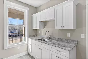 222 Lake Forest Cir, Easley, SC 29642 - Photo 19