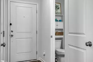 211 Whittier St, Greenville, SC 29605 - Photo 17