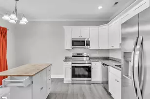 148 N Church St, Duncan, SC 29334 - Photo 5