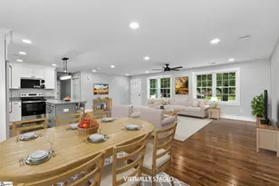 203 Montgomery St, Laurens, SC 29360 - Photo 11