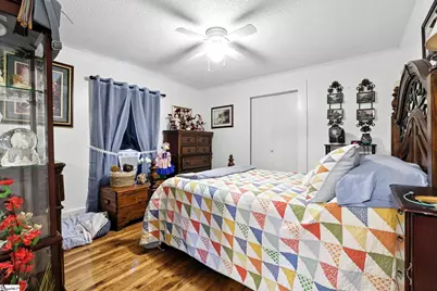 303 Poplar Street, Gaffney, SC 29341 - Photo 13