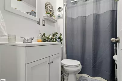 303 Poplar Street, Gaffney, SC 29341 - Photo 15