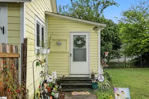 303 Poplar St, Gaffney, SC 29341 - Photo 19