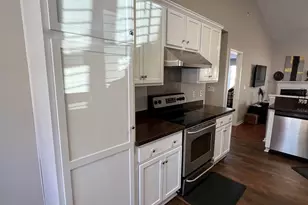 561 Cromwell Dr, Spartanburg, SC 29301 - Photo 9