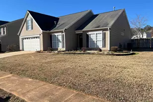 561 Cromwell Dr, Spartanburg, SC 29301 - Photo 1