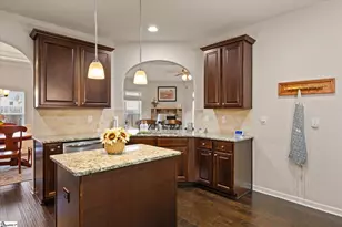 129 Deer Dr, Greenville, SC 29611 - Photo 19