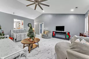 105 Laura Jane Ln, Gray Court, SC 29645 - Photo 5