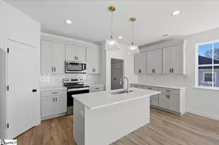 308 Poplar Dr, Greer, SC 29651 - Photo 11