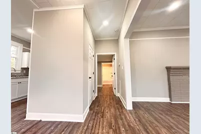 25 S Greenwood Avenue, Ware Shoals, SC 29692 - Photo 3