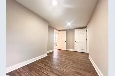 25 S Greenwood Avenue, Ware Shoals, SC 29692 - Photo 11