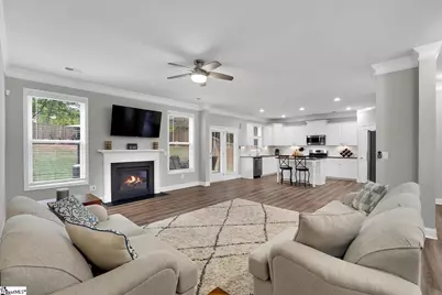 424 Hilburn Way, Simpsonville, SC 29680 - Photo 5