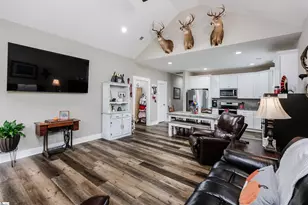 524B Big Creek Rd, Belton, SC 29627 - Photo 5