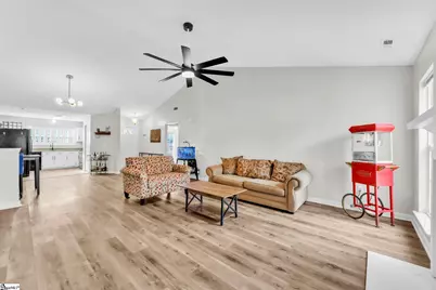 303 S Sandy Brook Way, Simpsonville, SC 29680 - Photo 3