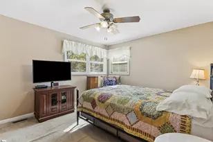 4 Dell Cir, Travelers Rest, SC 29690 - Photo 9