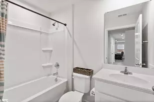 625 Batchomble Ln, Greenville, SC 29605 - Photo 27