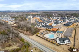 625 Batchomble Ln, Greenville, SC 29605 - Photo 43