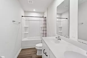 625 Batchomble Ln, Greenville, SC 29605 - Photo 21