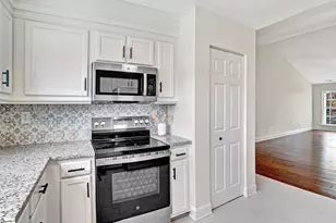 203 N Sandy Brook Way, Simpsonville, SC 29680 - Photo 11