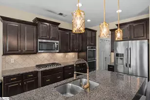 100 Summer Oak Ln, Simpsonville, SC 29680 - Photo 11