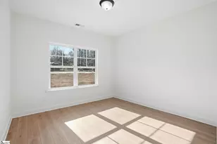 26 Carriage Dr, Greenville, SC 29609 - Photo 23