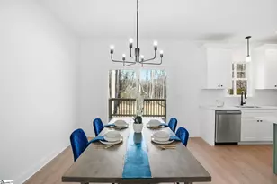 26 Carriage Dr, Greenville, SC 29609 - Photo 13