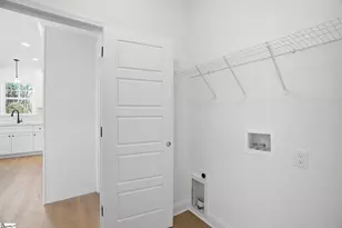 26 Carriage Dr, Greenville, SC 29609 - Photo 29