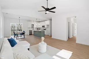 26 Carriage Dr, Greenville, SC 29609 - Photo 7