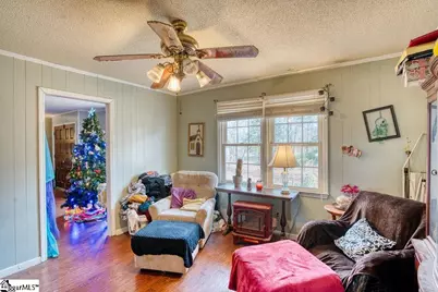 135 Garrett Road, Cowpens, SC 29330 - Photo 13