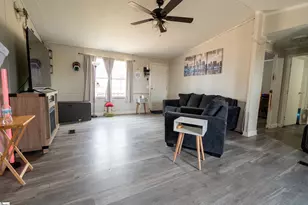 205 Ashwood Ln, Easley, SC 29640 - Photo 3