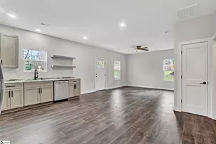 201 Stratford Rd, Greenville, SC 29605 - Photo 11