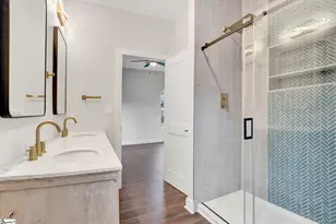 201 Stratford Rd, Greenville, SC 29605 - Photo 3