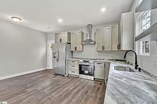 201 Stratford Rd, Greenville, SC 29605 - Photo 3