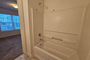 180 Universtiy Village Dr, Central, SC 29630 - Photo 11