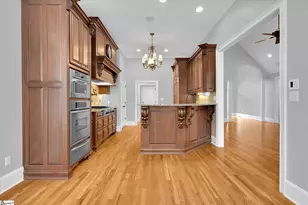 377 Benford Dr, Boiling Springs, SC 29316 - Photo 13