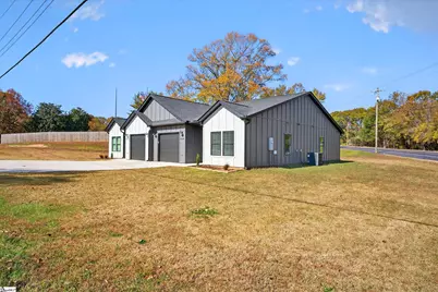 406 Fairfield Road, Chesnee, SC 29323 - Photo 3