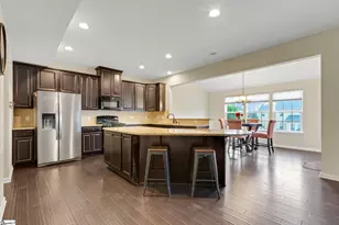 305 Mercer Dr, Simpsonville, SC 29681 - Photo 9