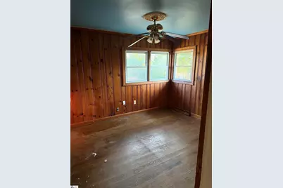 122 Buddy Avenue, Greer, SC 29651 - Photo 9