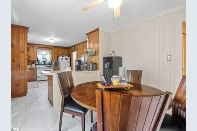 347 Crestview Drive, Spartanburg, SC 29306 - Photo 13