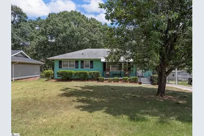 347 Crestview Drive, Spartanburg, SC 29306 - Photo 1