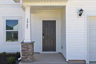 1565 Erindale Dr, Wellford, SC 29385 - Photo 3