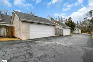 18 Enoree View Dr, Greer, SC 29650 - Photo 43