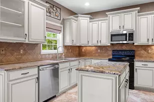 43 Hurshfield Ct, Taylors, SC 29687 - Photo 7