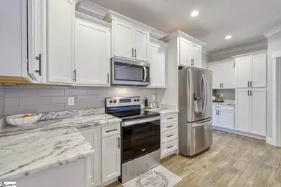 18630 Ashville Highway, Campobello, SC 29322 - Photo 13