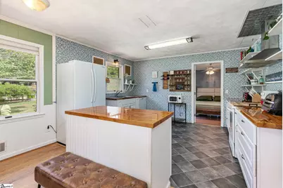 201 Carpenter Drive, Landrum, SC 29356 - Photo 7