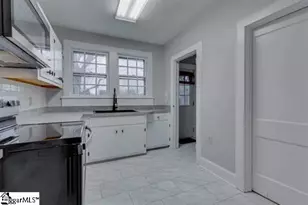 106 E Earle St, Greenville, SC 29609 - Photo 21