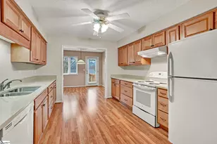 9 Stone Meadow Rd, Greenville, SC 29615 - Photo 3