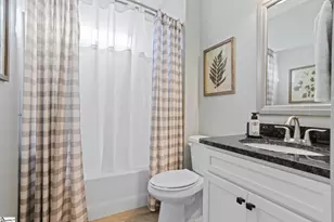 323 Holly Oaks Ln, Inman, SC 29349 - Photo 9